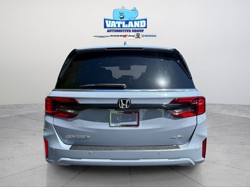 New 2026 Honda Odyssey Elite image 4