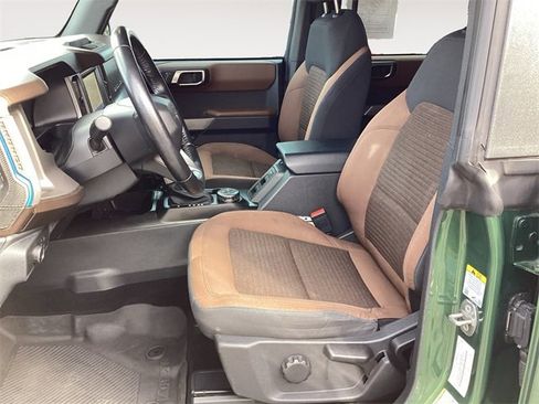 Used 2022 Ford Bronco Outer Banks image 9