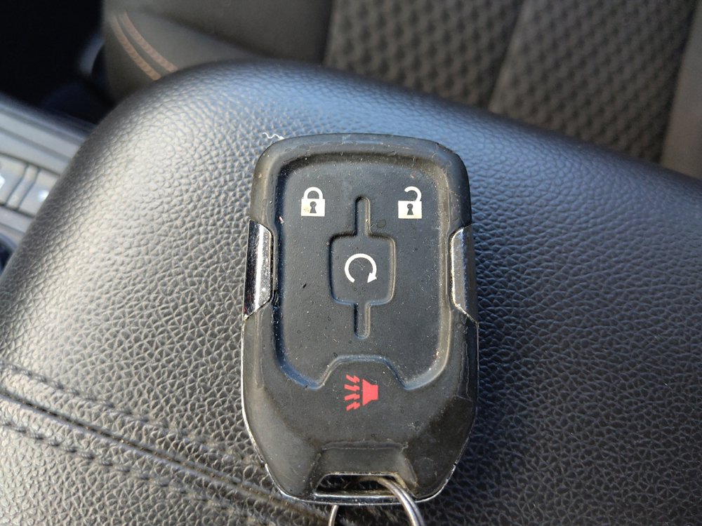 Used 2018 GMC Terrain SLE w/ Driver Convenience Package FWD image 32