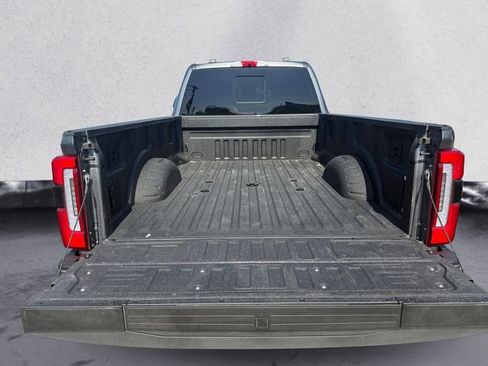 Used 2025 Ford F350 Platinum image 24