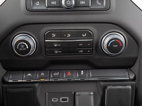 Used 2025 Chevrolet Silverado 1500 Custom w/ Rally Edition image 28