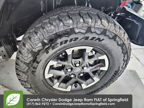 Used 2024 Jeep Wrangler Unlimited Rubicon 4xe image 33