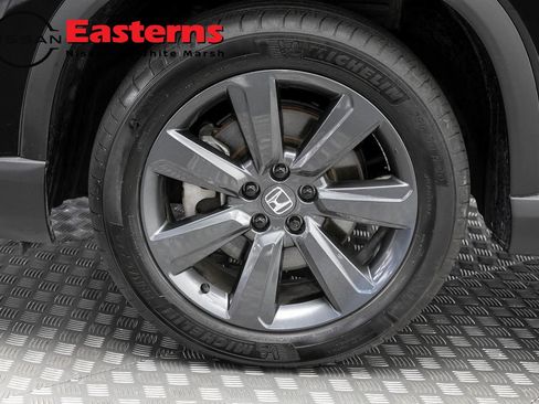 Used 2023 Honda Pilot Sport image 31