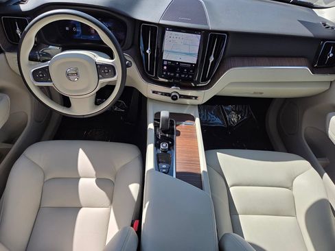 Used 2022 Volvo XC60 T8 Inscription Expression w/ Advanced Package AWD/4WD image 18