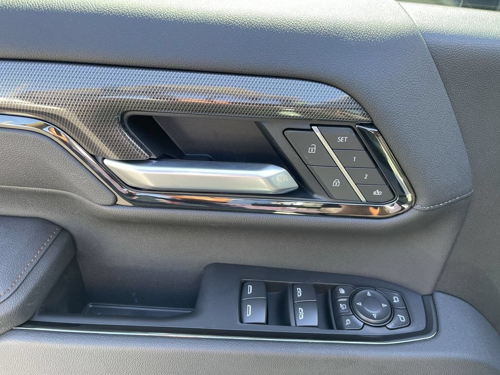 New 2026 GMC Sierra 2500 AT4 w/ AT4 Premium Plus Package AWD/4WD image 24