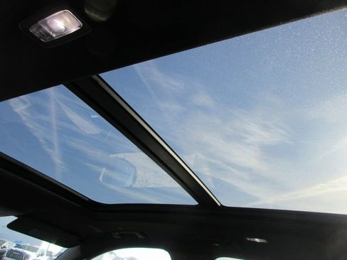 New 2026 GMC Acadia Elevation w/ Super Cruise Package image 16