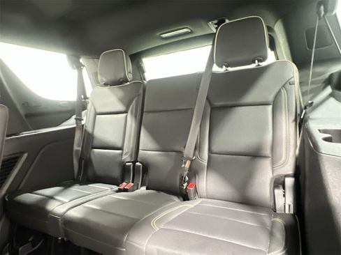 Used 2023 GMC Yukon SLT image 22