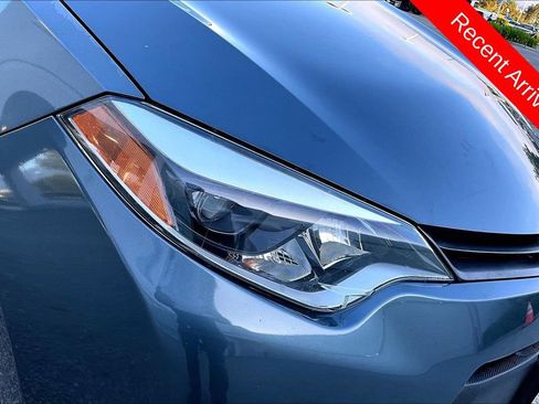 Used 2014 Toyota Corolla LE FWD image 32
