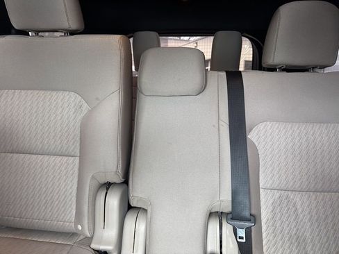 Used 2019 Ford Explorer FWD image 12