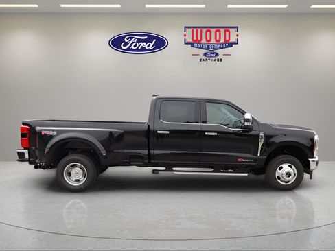 New 2026 Ford F350 Lariat w/ Lariat Premium Package AWD/4WD image 2
