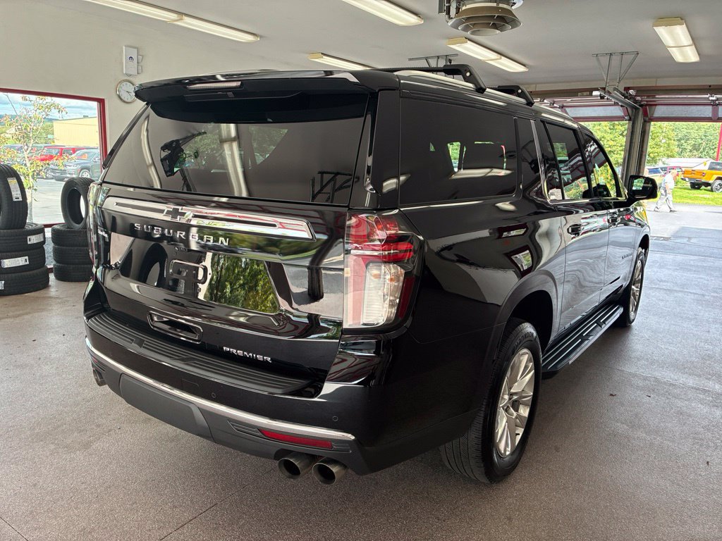 Used 2023 Chevrolet Suburban Premier w/ Premium Package 2 AWD/4WD image 47