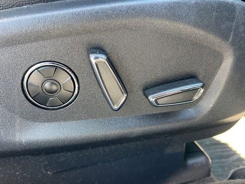 Used 2017 Ford Explorer Limited w/ Equipment Group 301A image 38