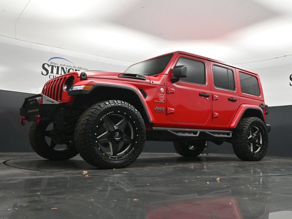 Used 2020 Jeep Wrangler Unlimited Sahara AWD/4WD image 28