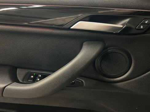 Used 2018 BMW X1 xDrive28i image 11