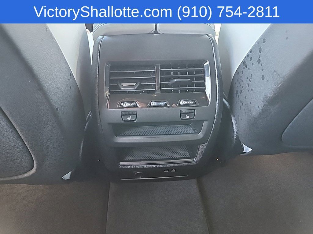 Used 2025 BMW X5 sDrive40i w/ Premium Package RWD image 4