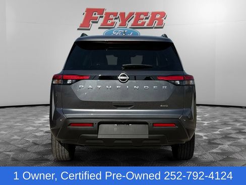 Used 2025 Nissan Pathfinder SV AWD/4WD image 4