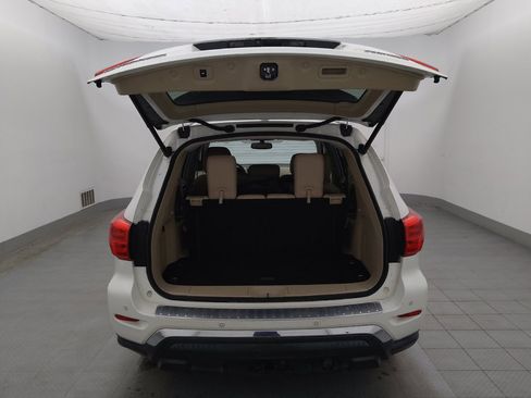 Used 2017 Nissan Pathfinder Platinum FWD image 29
