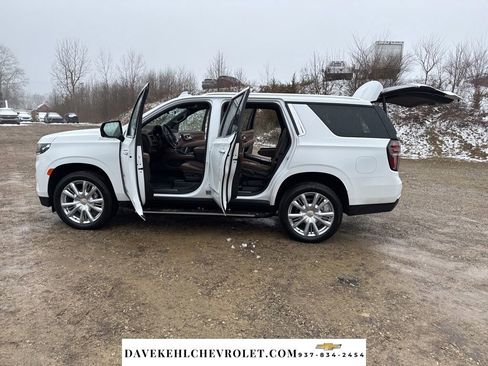 Used 2024 Chevrolet Tahoe High Country image 34