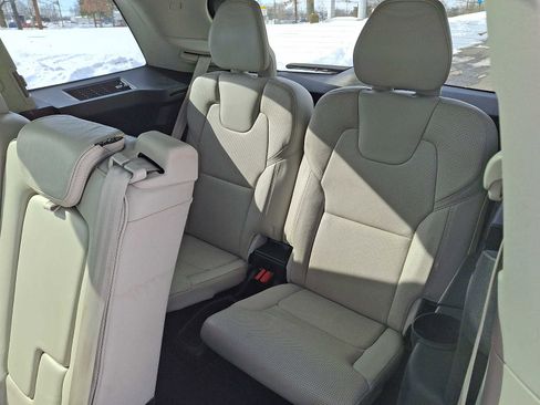 Used 2019 Volvo XC90 T6 Inscription w/ Protection Package image 9