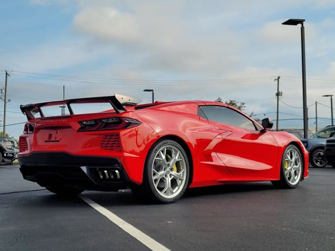 Used 2023 Chevrolet Corvette Stingray Preferred Conv w/ Chrome Exterior Badge Package RWD image 4