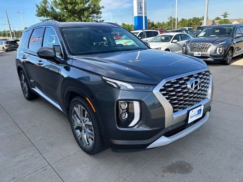 Used 2021 Hyundai Palisade SEL w/ Convenience Package AWD/4WD image 3