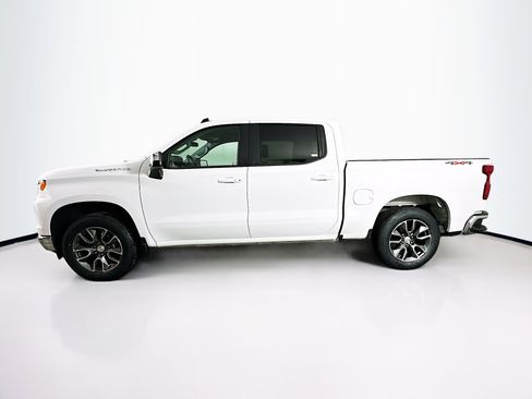 Used 2024 Chevrolet Silverado 1500 LT image 4