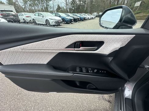 New 2026 Toyota Camry XLE AWD/4WD image 22