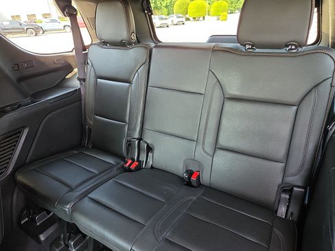 Used 2021 Chevrolet Tahoe High Country AWD/4WD image 10
