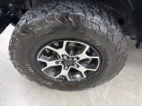 Used 2020 Jeep Wrangler Unlimited Rubicon AWD/4WD image 27