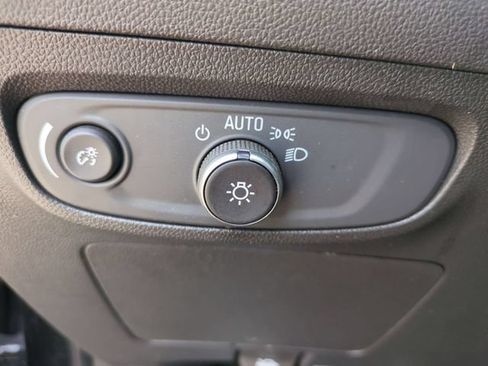 Used 2024 Buick Encore GX Sport Touring w/ Advanced Technology Package AWD/4WD image 18