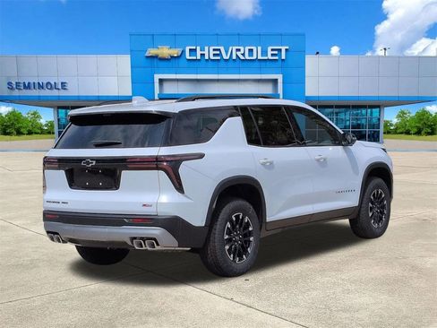 New 2026 Chevrolet Traverse Z71 w/ Enhanced Driving Package AWD/4WD image 4