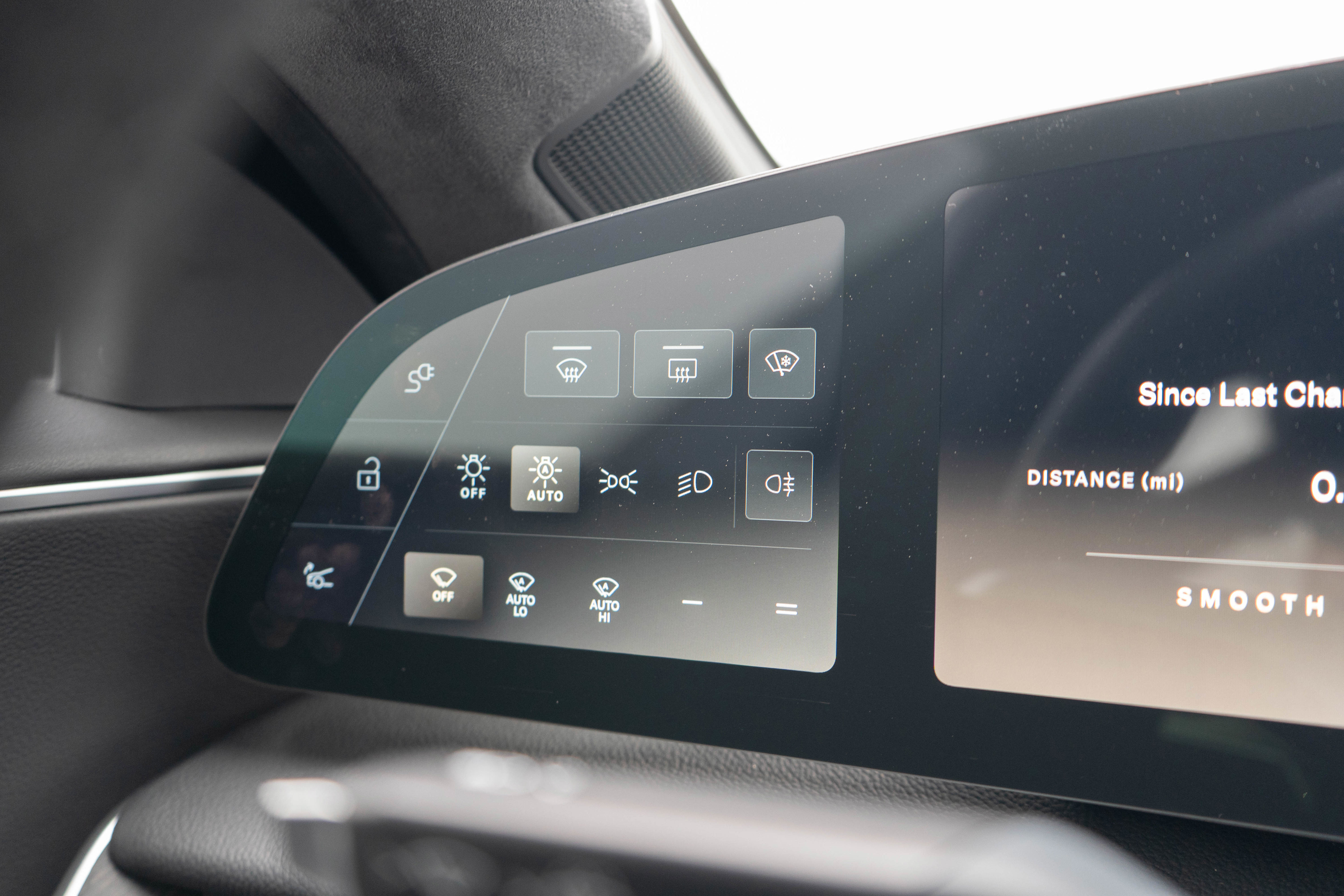 Used 2024 Lucid Air Touring AWD/4WD image 14