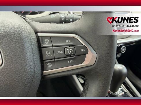 Used 2025 Jeep Compass Limited AWD/4WD image 12