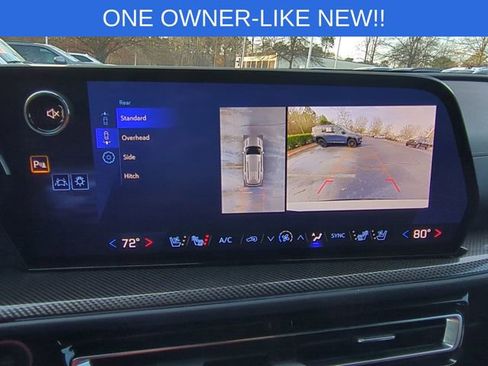 Used 2025 Chevrolet Traverse High Country image 17