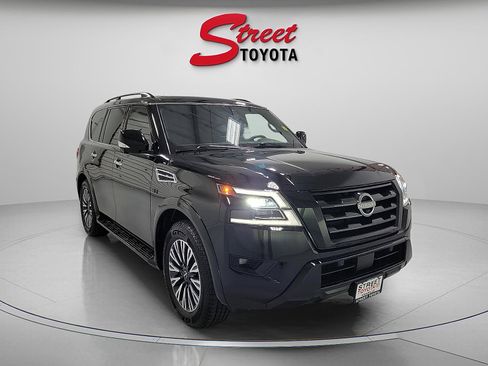 Used 2022 Nissan Armada SL w/ Midnight Edition Package AWD/4WD image 5