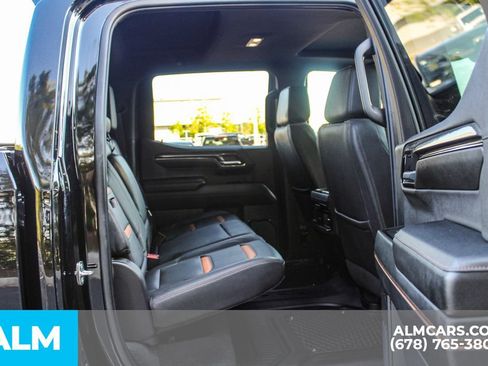 Used 2024 GMC Sierra 1500 AT4 w/ AT4 Premium Package AWD/4WD image 17