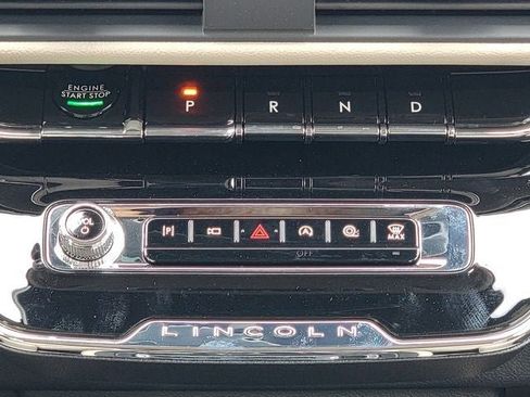 New 2026 Lincoln Corsair Reserve image 28