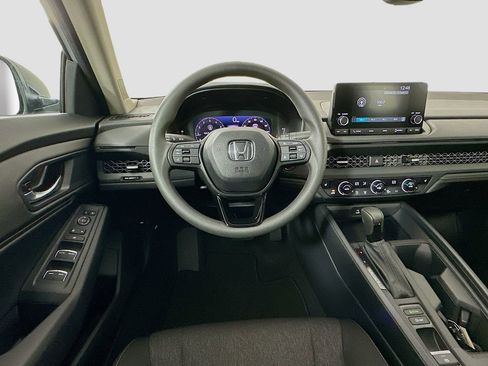 New 2025 Honda Accord SE image 18