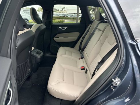 New 2026 Volvo XC60 B5 Core w/ Climate Package image 17