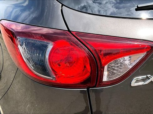 Used 2016 MAZDA CX-5 Touring FWD image 23