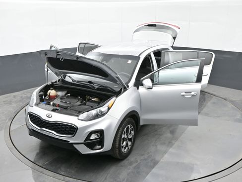 Used 2022 Kia Sportage LX AWD/4WD image 43