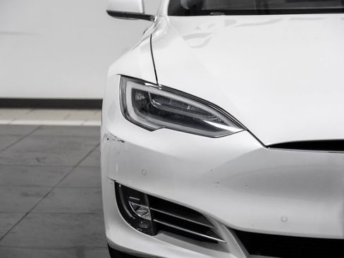 Used 2020 Tesla Model S Long Range image 38