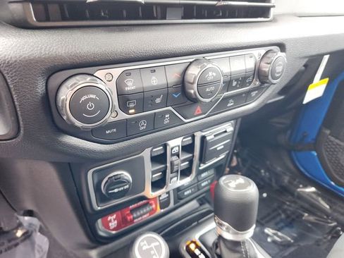 New 2026 Jeep Wrangler Unlimited Sport AWD/4WD image 16