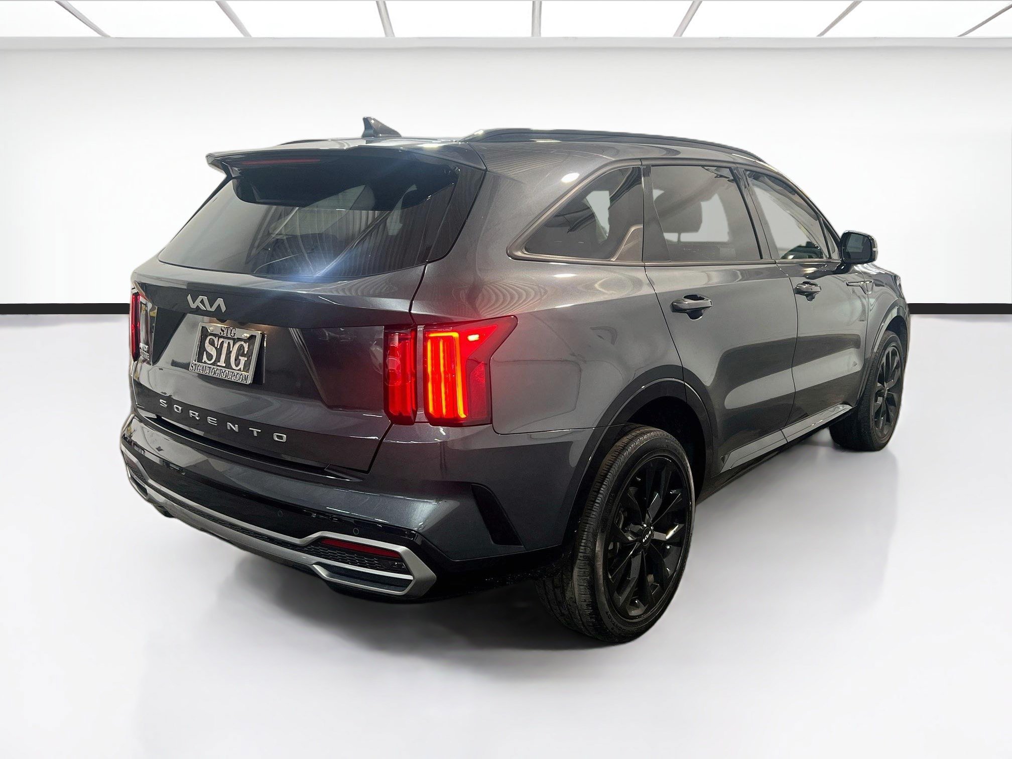 Used 2022 Kia Sorento SX AWD/4WD image 4