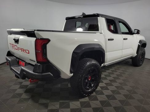 Used 2025 Toyota Tacoma TRD Pro AWD/4WD image 8