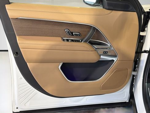 New 2026 Land Rover Range Rover SE AWD/4WD image 21