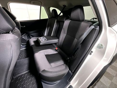 Used 2025 Subaru Outback Premium image 25