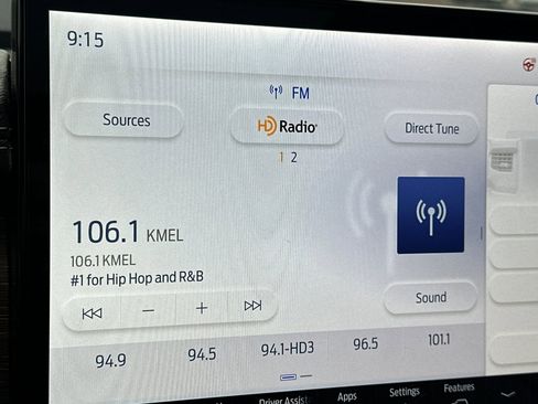 Used 2023 Ford Expedition Limited image 27