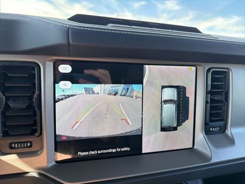 New 2026 Ford Bronco Outer Banks w/ Sasquatch Package AWD/4WD image 21