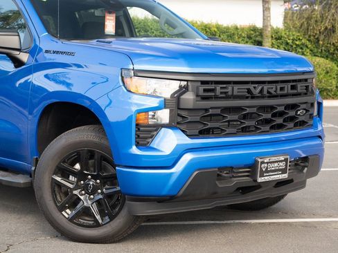 Used 2025 Chevrolet Silverado 1500 Custom AWD/4WD image 8